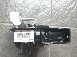 Engine mount, upper right, Corolla--2013-2016