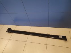 إطار مسند القدمين لسيارة لاند كروزر سوداء - 2008-2011