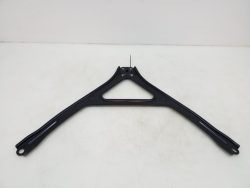 Ram struts under the radiator for Lexus IS2014