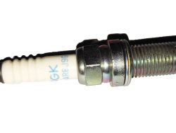 Spark plug CHR-8NZ-gasoline engine