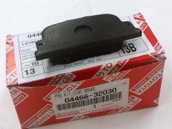 صدام خلفي لسيارة كامري 2005-2006