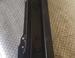 مصد خلفي فولاذي لسيارة هايس ذات السقف الأوسط - 2005-2010