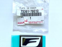 F SPORT emblem on the side of the front wheel arch - Lexus NX300-2016