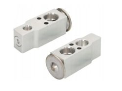 فحص محرك برادو 2006