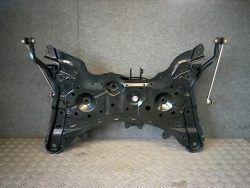 هيكل سيارة بريوس 2016