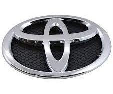 Yaris Hatchback-2008 Grille Logo