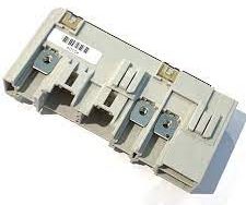 قاعدة فيوزات هايلكس