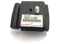 لاند كروزر 2016-2017 فئة المحرك