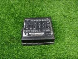 غطاء صندوق المصاهر العلوي لسيارة لاند كروزر 1998-2001