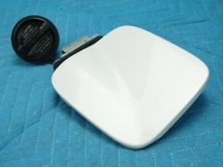 غطاء خزان خارجي لسيارة لاند كروزر - ١٩٩٨-٢٠٠٧